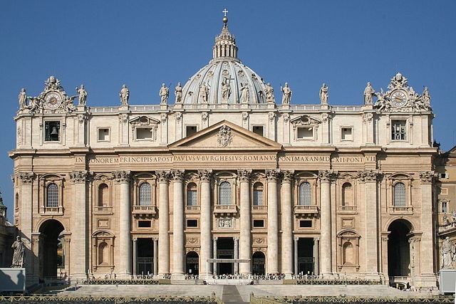 Top 10 maiores templos cristãos do mundo - Basílica de São Pedro