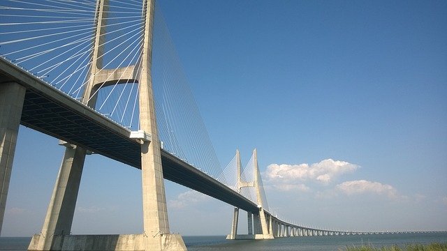 Portugal abriga a maior ponte da Europa  